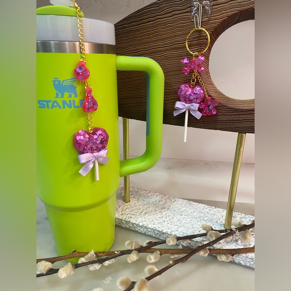 2 pieces heart set Stanley cup charm w/straw silicon & keychain party favors